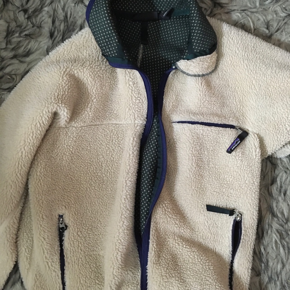 Patagonia beige jacket